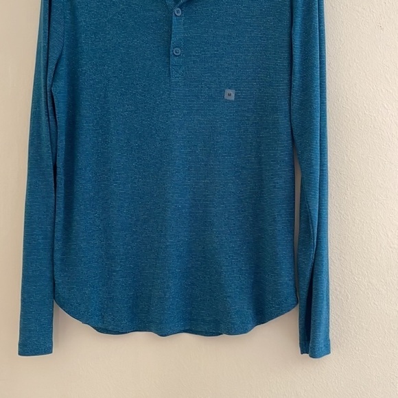 NWT Express Henley Mens Shirt 3/4 buttons, very soft ,Blue/Teal,Long Sleeves SzM - Picture 3 of 8